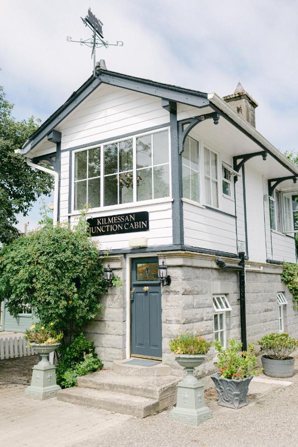 The Station House Hotel Kilmessan Exterior photo